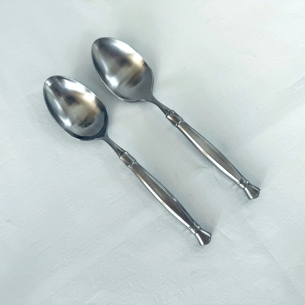 2X Oneida (Cube) Heirloom Act II Act 2 Satin Stainless Tablespoons Serving Spoon